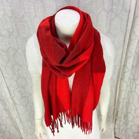 Nina Ricci Pure Cashmere Scarf Fringe Red Burgundy Check Plaid Wrap - Picture 9 of 9